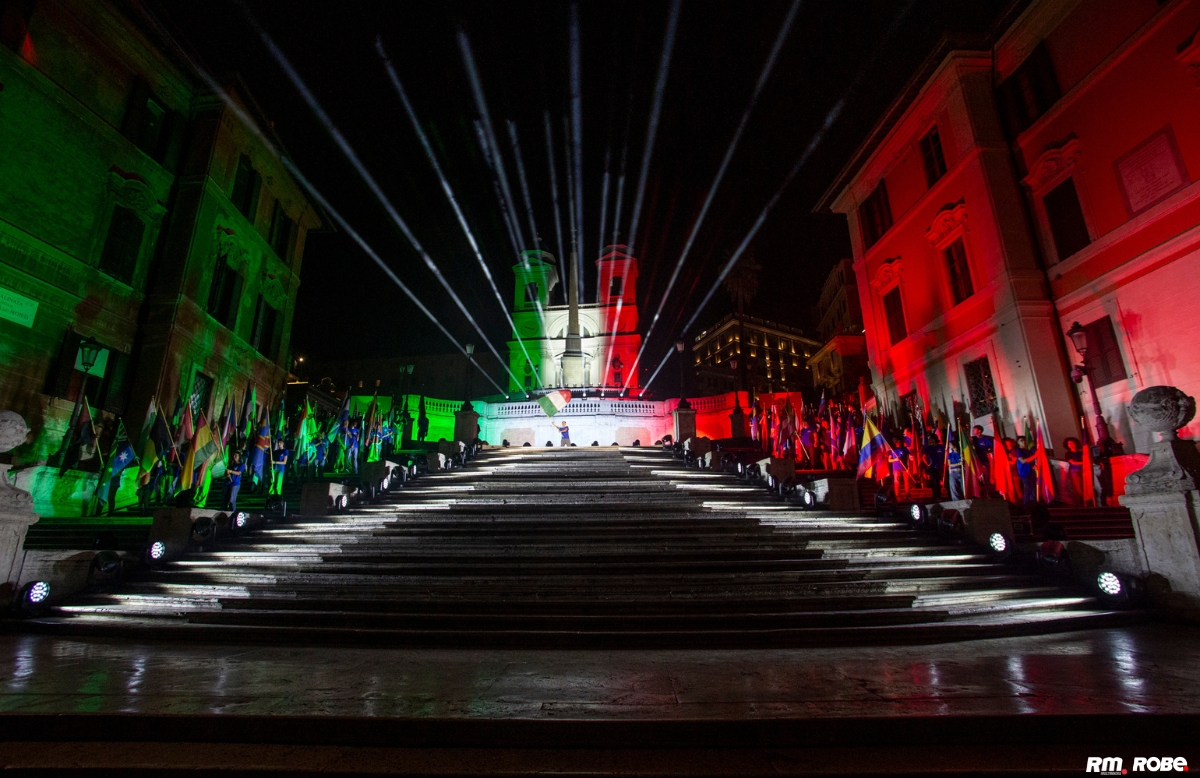 ROBE LIGHTING ILLUMINA LA CERIMONIA DI APERTURA DEI WORLD SKATE GAMES 2024 A PIAZZA DI SPAGNA